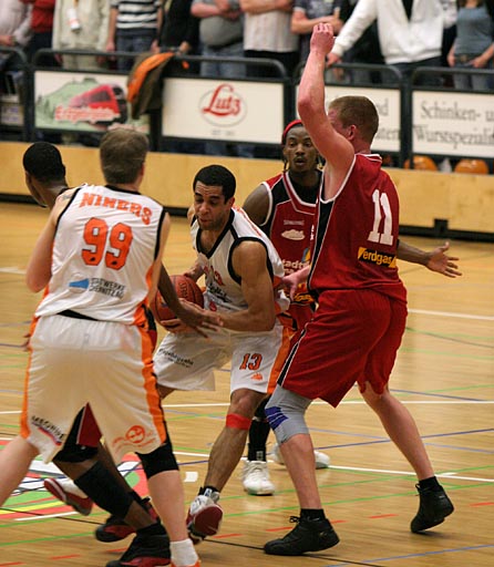 Basketball 2. Liga: BV Chemnitz 99 - POM Jena